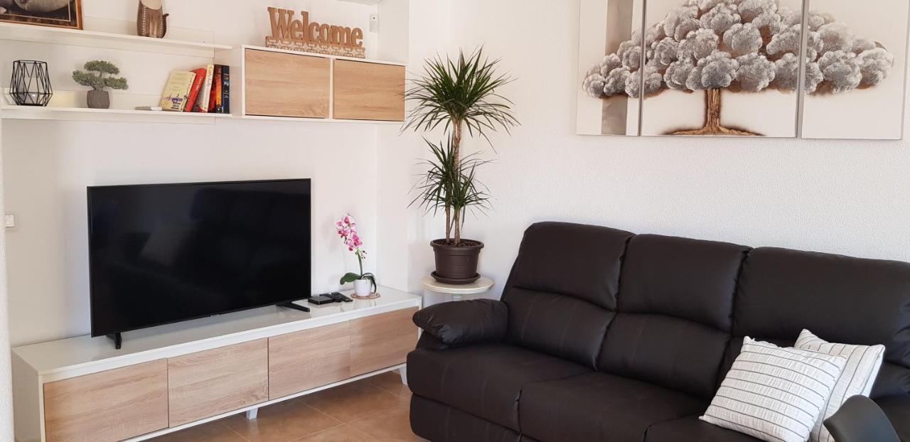 3 Bdr House Near La Zenia Private Lounge Terraces, Fire Places, Bbq, Kitchen, Parking Orihuela Kültér fotó